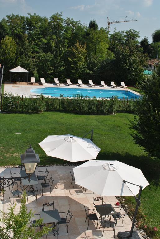 Hotel Villa Dei Carpini Oderzo Kültér fotó