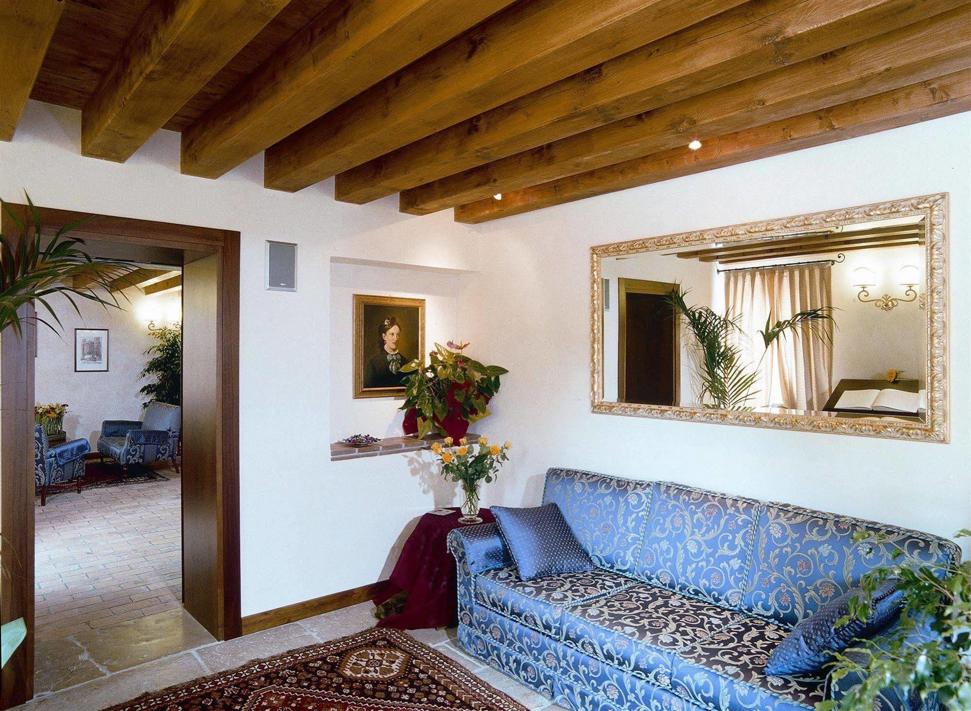 Hotel Villa Dei Carpini Oderzo Kültér fotó